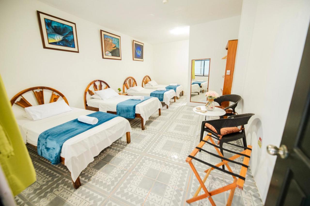 Hostal Gardner Galapagos *